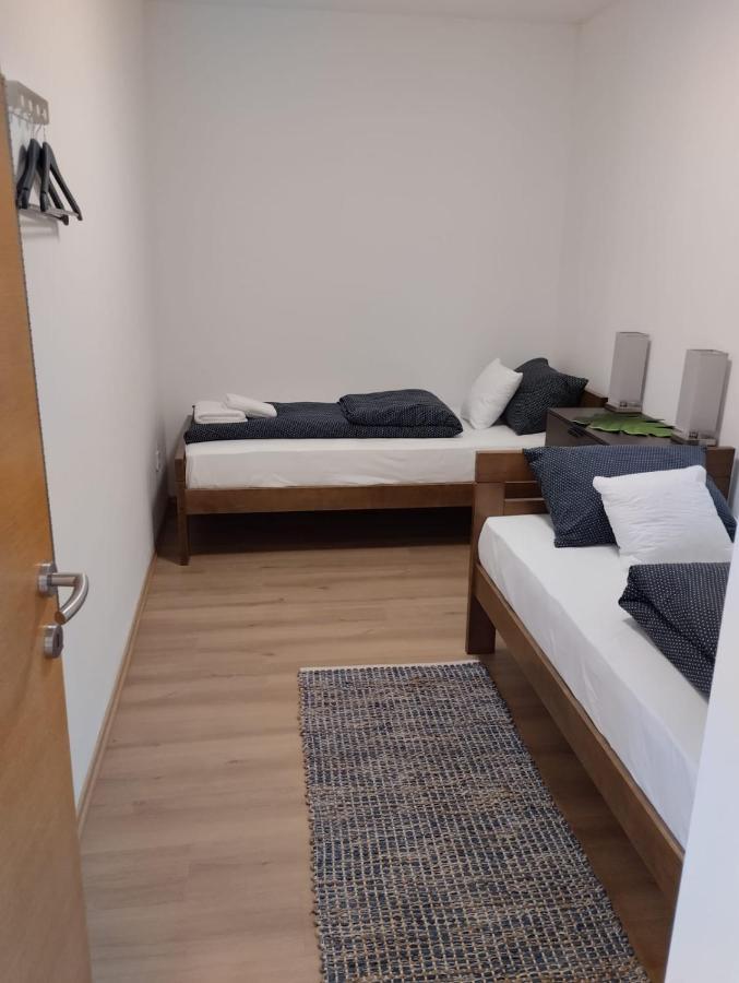 Apartman Zagreb , With Balcony And Free Parking Exteriör bild
