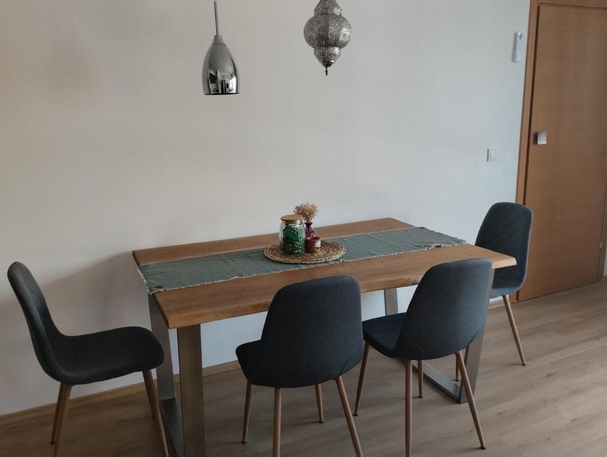 Apartman Zagreb , With Balcony And Free Parking Exteriör bild