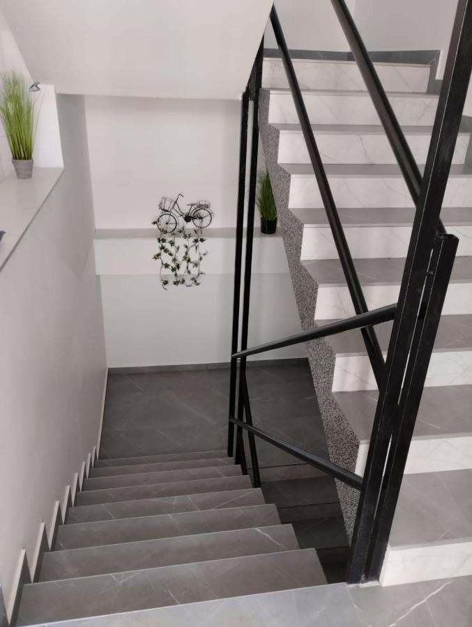 Apartman Zagreb , With Balcony And Free Parking Exteriör bild