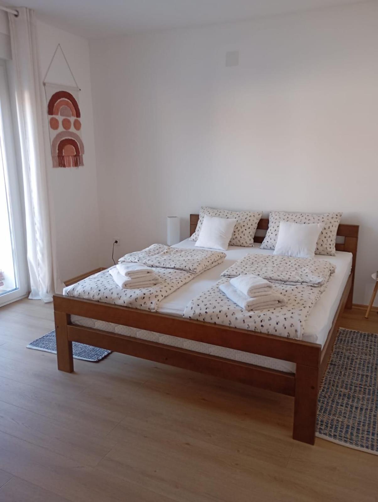 Apartman Zagreb , With Balcony And Free Parking Exteriör bild