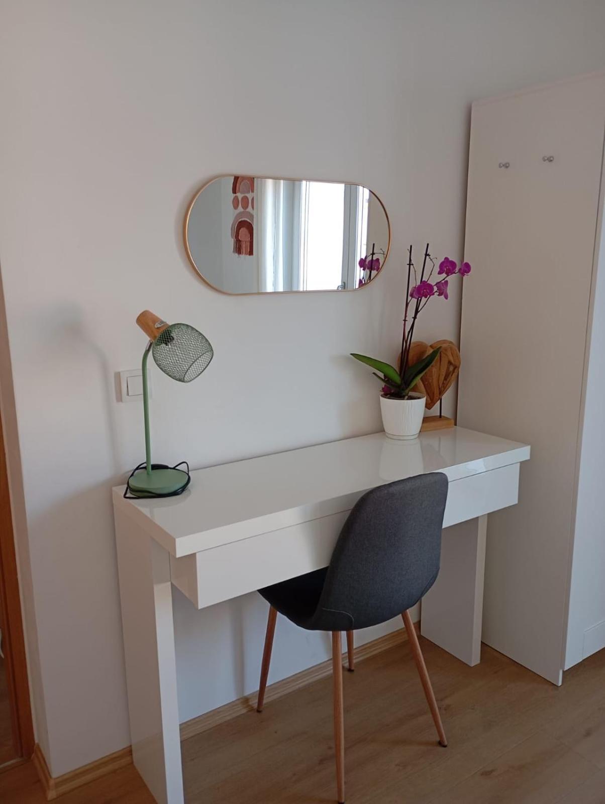 Apartman Zagreb , With Balcony And Free Parking Exteriör bild